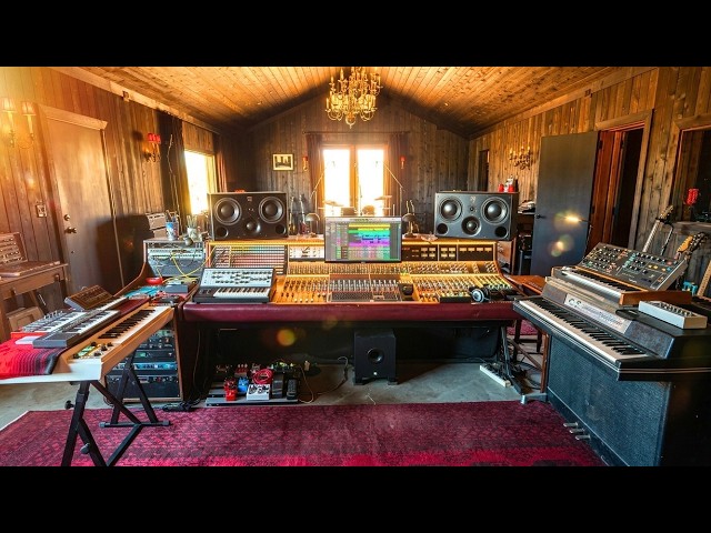 Inside the Studio of Blind Melon’s Guitarist