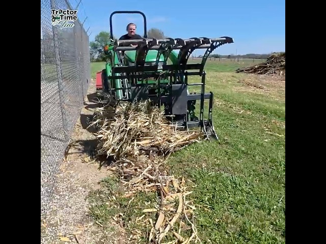 PERFECT PICKUP! - BIG MOUTH Grapple