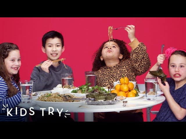 Kids Try Chinese New Year Food | Kids Try | HiHo Kids