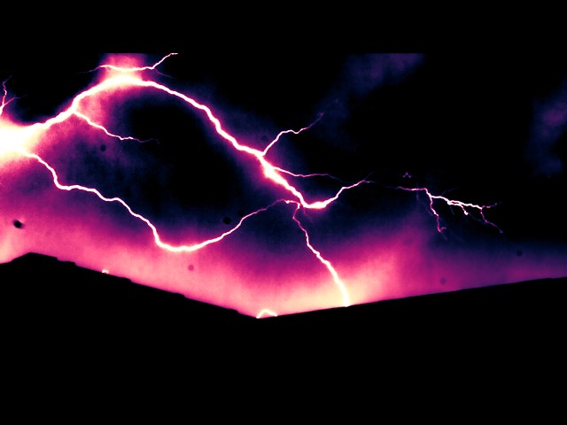 Broken Storm - SOLIRO