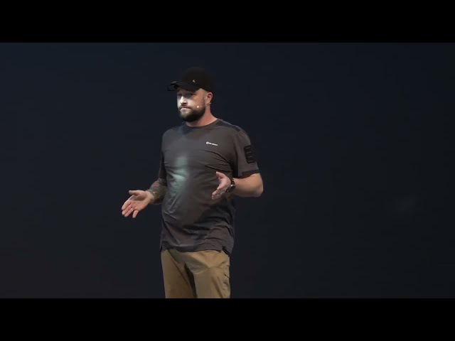 Olight Oclip 2 Launch Highlights - The Dual-Axis Design Explained