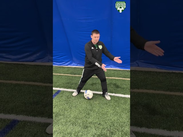 Weekly Soccer Skills - Week 5 - Scissors