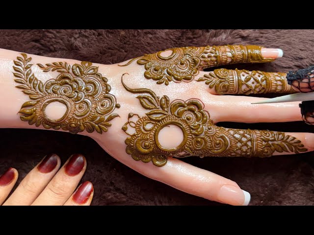 Beautiful Quick Henna Design For Back Hand | Easy And Simple Mehndi Design Tutorial #thouseenshenna 