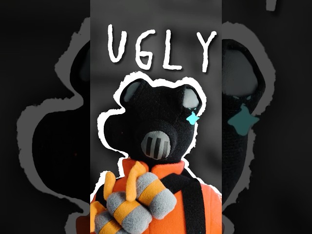 Why is pyro SO UGLY #tf2 #teamfortress2 #valve #gaming