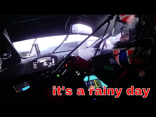 McLaren GT4  Oulton Park free practiche Rain RTX 3070 hyper-realism AMS2