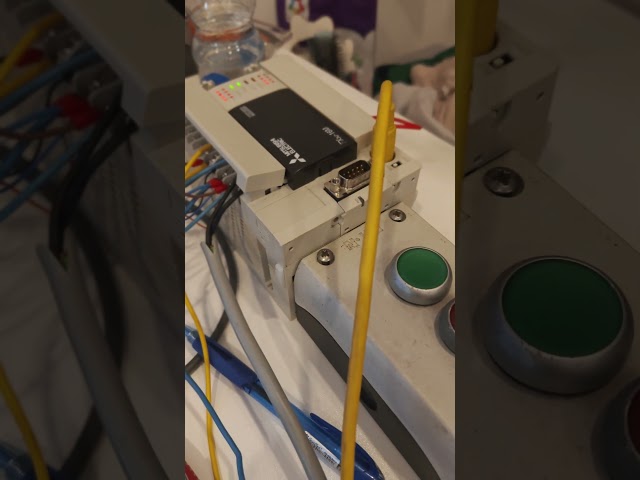 Mitsubishi FX with GT Design Connected #hmi #plc #hmi #mitsubishi