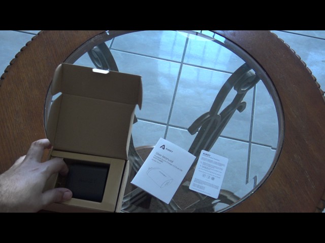 [4K] Unboxing Aukey PA-T7 Dual Port USB Wall Charger with Quick Charge 2.0