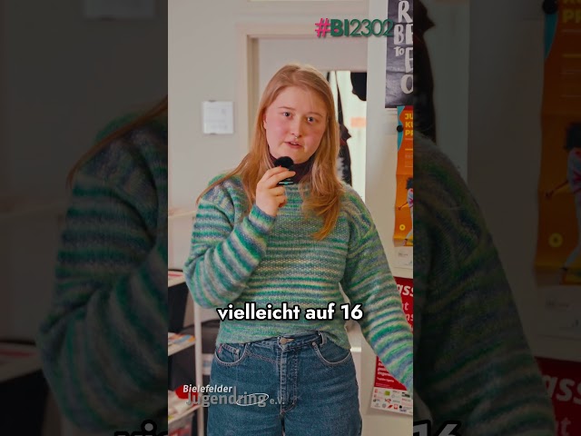 #BI2302 - Deine Wahl 2025 - Lilli, 21 Jahre