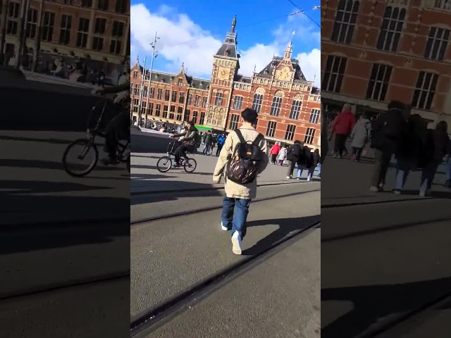 Amsterdam Centraal Station Plaza