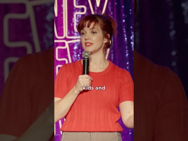 De facto'd #bronlewis  #aussiecomedy #shortscomedy #micf #standup #standupcomedy #comedian