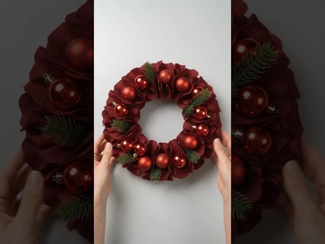 DIY Pool Noodle Christmas Wreath Hack That Looks Expensive!#diychristmaswreath #poolnoodlehack