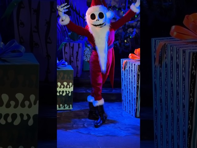 Jack is ready for a Scary Christmas! #nightmarebeforechristmas #shorts #jackskellington #disney