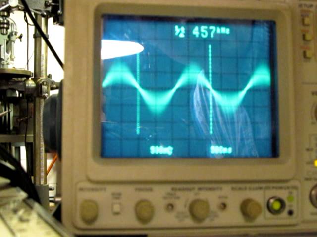 #4: Oscilloscope view of TenTec 1254 IF and detected output on Shortwave signal
