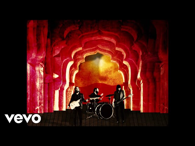 Band Of Skulls - Black Magic (Official Video)