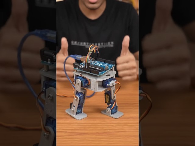 I Made a Walking Robot Using Arduino 😱 #shorts