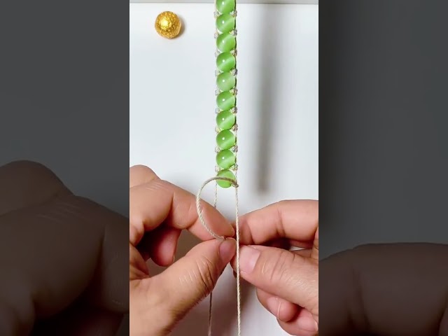 ✨ Learn to Make a Gorgeous Beaded Macrame Bracelet! ✨