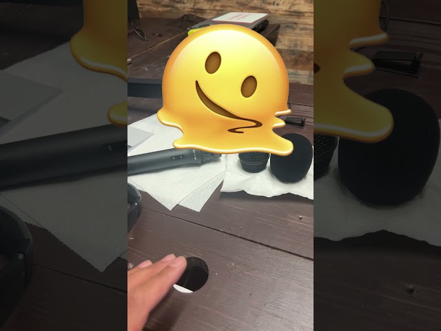 🤢PLEASE CLEAN YOUR PODCAST MICROPHONES