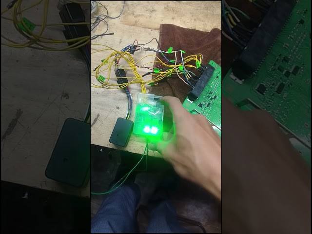 Testing the Smartkey ECU Operation of Hyundai Elantra 2018 on the Workbench #ecurepair  #learning