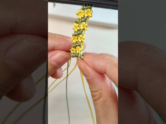 Flower Bracelet Macrame – Calming DIY for Beginners #macrametutorial #diy #claybracelet