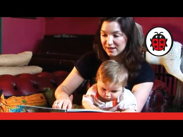 When Should I Introduce My Baby to Books?