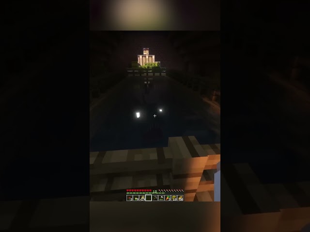 This is the scariest fish I've ever seen #minecraft #clips #minecraftshorts #minecraftmemes