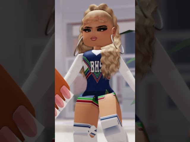 The MOST intense serve battle YET 💅🏼 #roblox #shorts #baddie