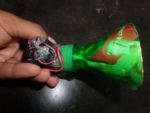 How to make LED flash light with Plastic battol