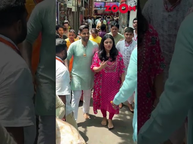 Suryakumar Yadav Spotted At Lalbaugcha Raja For Ganpati Darshan #SuryakumarYadav