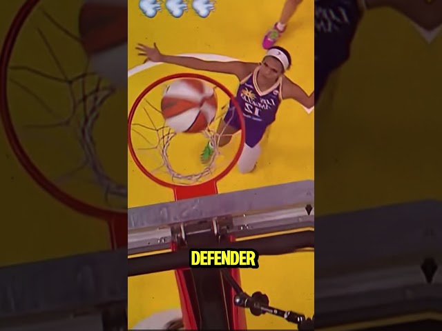 Caitlin Clark scores inside | Indiana Fever WNBA Women's Basketball #caitlinclark #shorts