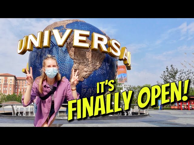 Eating my way through UNIVERSAL STUDIOS BEIJING!