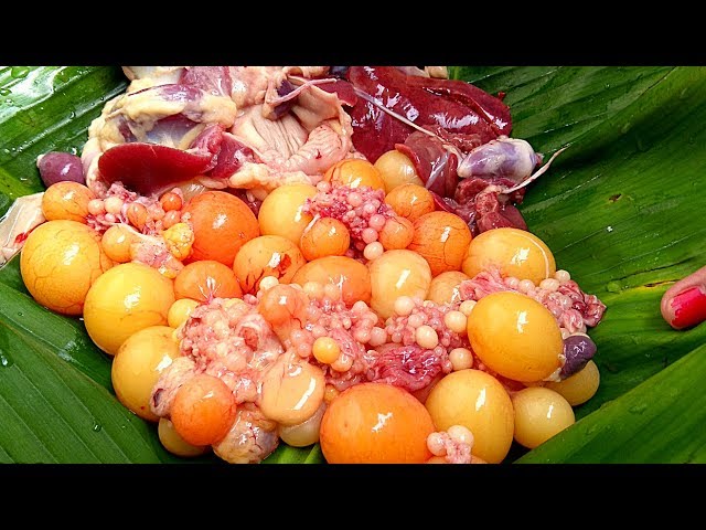 Chicken Eggs Yolk Recipe | Perfect Egg Yolk Curry Making | Cooking Chicken Egg Yolk Masala Curry