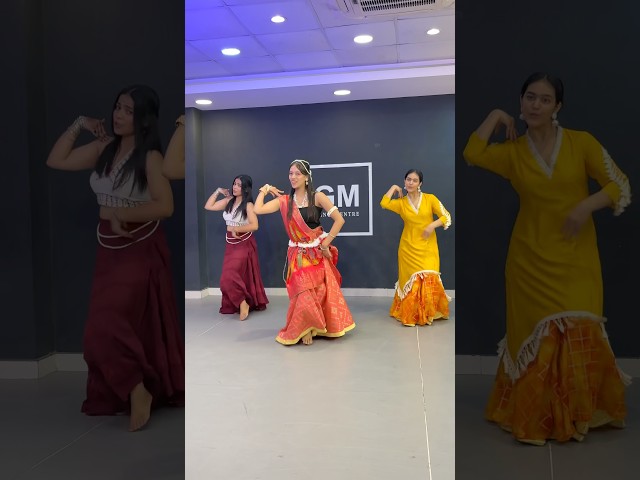 Radha kaise na Jale 🦚❤️ #krishna #janamashtami  #deepaktulsyanchoreography