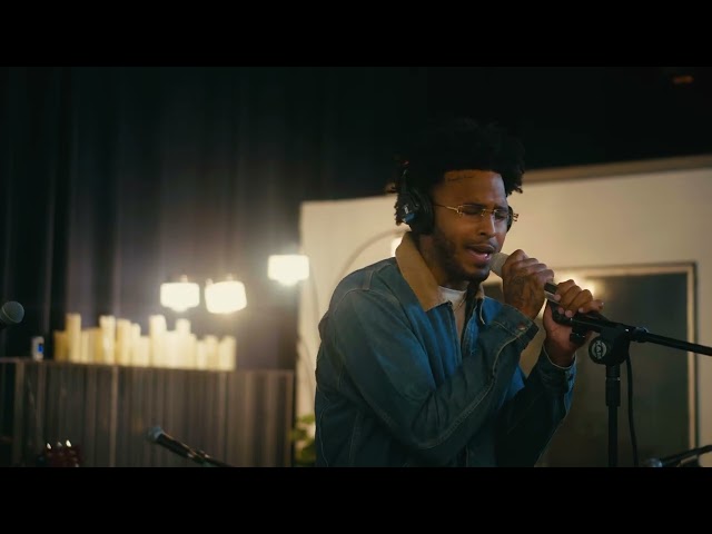 CHiNO - Better (Live Performance)