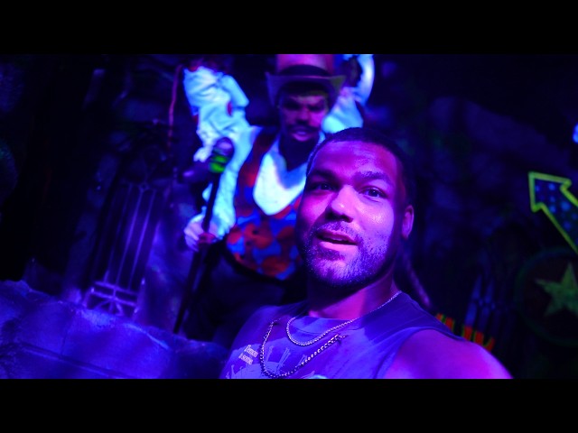 I went to Halloween Horror Nights Intoxicated and had a BLAST - Here's what happened!!