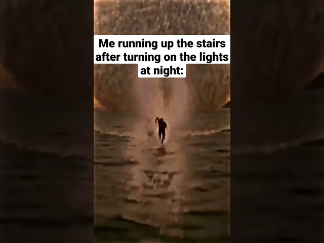 Flash running meme 💀