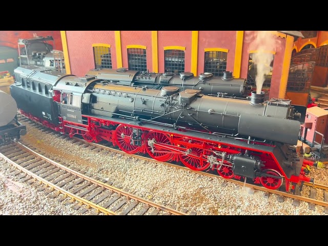 Spur1 03 0059-0 Öl aus Serie  “Platin 2026“ BMB mit Leosound und sehr super weichem Fahrverhalten 