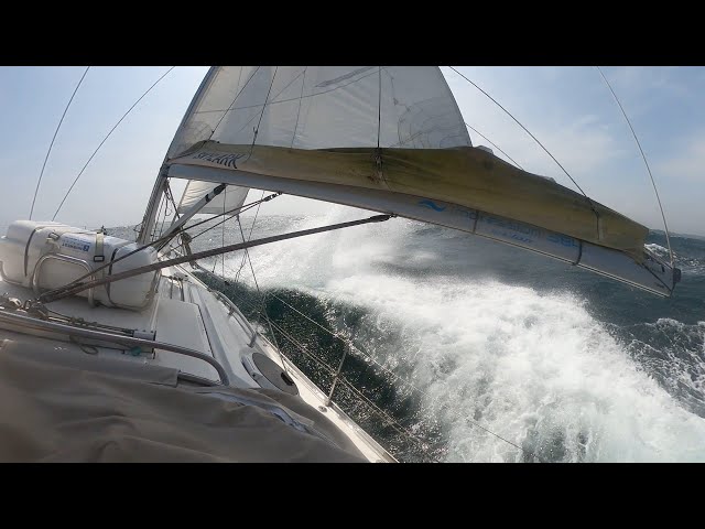 We sailed to Scilly Isles in 30 KNOTS. EP 1
