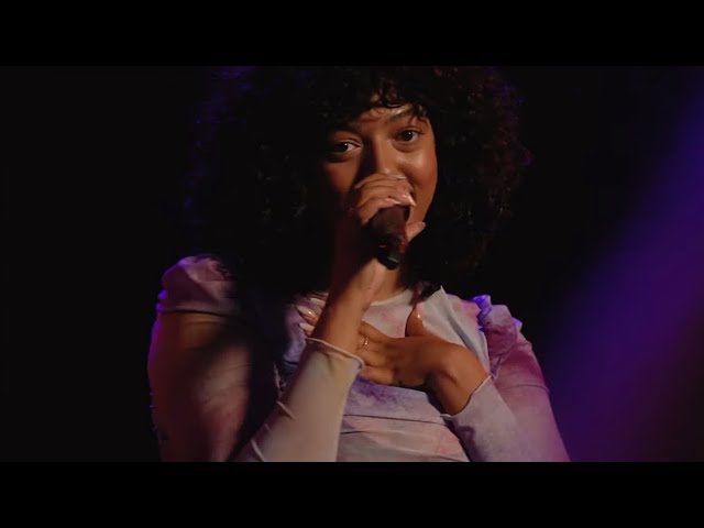 Mahalia - I Wish I Missed My Ex (Live From YouTube Space, London)