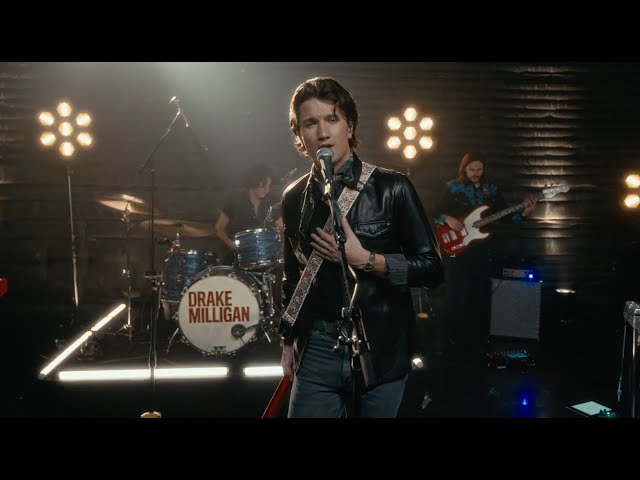 Drake Milligan - I Got A Problem (Studio Performance)