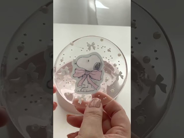 Having fun with resin!  #resin #resinart #resincrafts @Resiners_Official