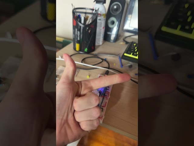 Self Regulating ESP32 Photoresistor system