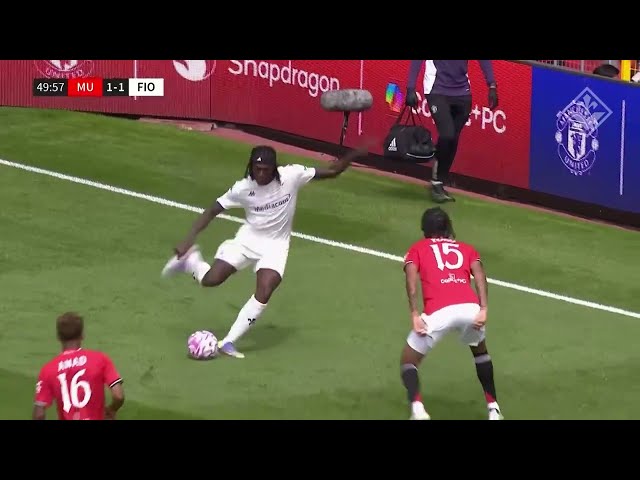Highlights Manchester United vs Fiorentina 1-1 (Sohm, autorete Gosens) 5-4 d.c.r. Snapdragon Cup