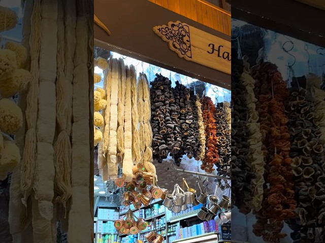 In search of plant dyes in Istanbul