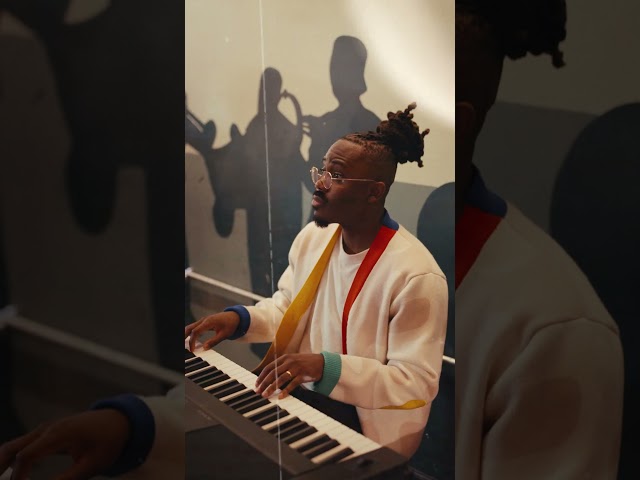 Temi Coker Explores Dallas’ Music Scene | Mark The Spot w/ Lincoln | VIBE