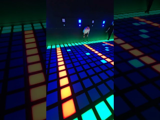 Can't help but think, "I could code this" ☝️🤓 #SummerOnShorts #arcade #pov