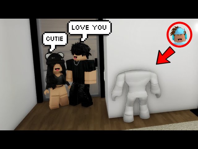 Trolling CREEPY ODERS While Disguised As The WALL... (Brookhaven RP)