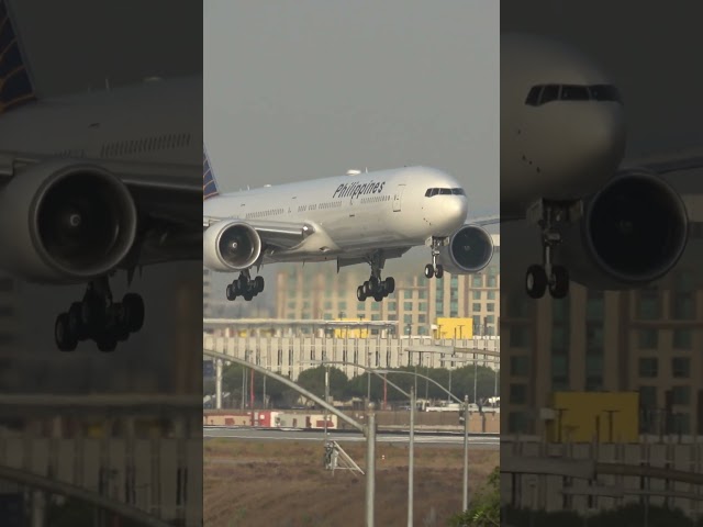 Philippine Airlines 777-300ER at LAX