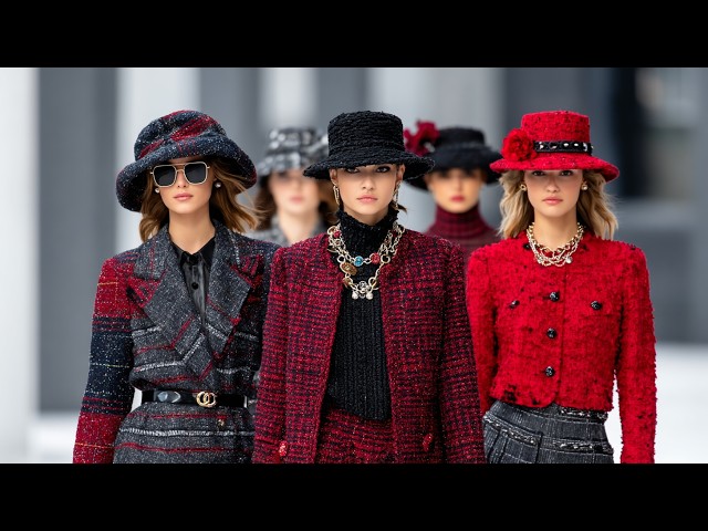 CHANEL Fall/Winter 2026/2027 Runway | The Most Elegant Parisian Fashion Trends