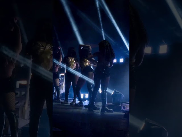 #cuffingseason #jaggededge #Ontario y'all did ya'll's thing!