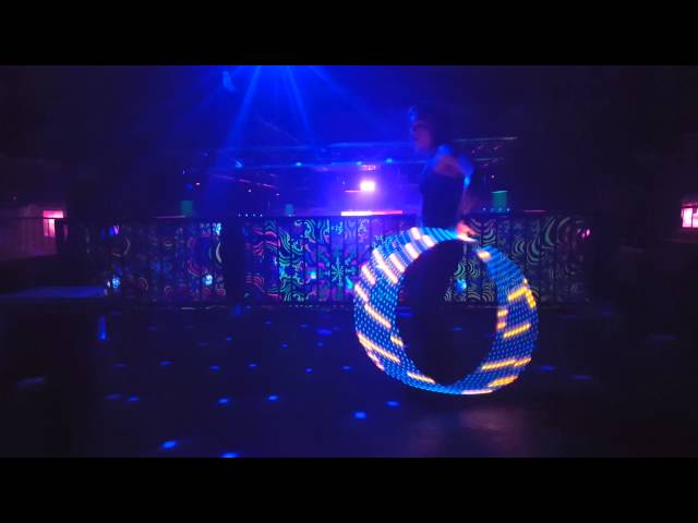 King's night hula hoop fun